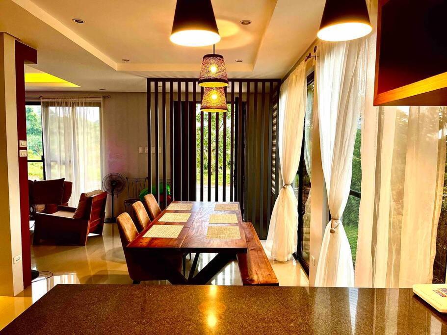 Overlooking Staycation At Sandari Batulao تاجيتاي المظهر الخارجي الصورة