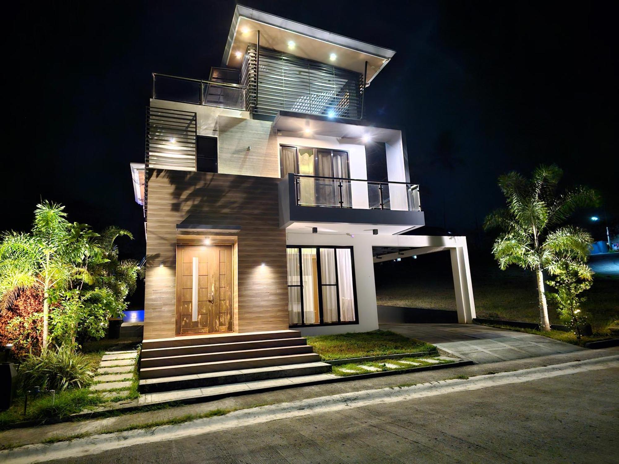 Overlooking Staycation At Sandari Batulao تاجيتاي المظهر الخارجي الصورة