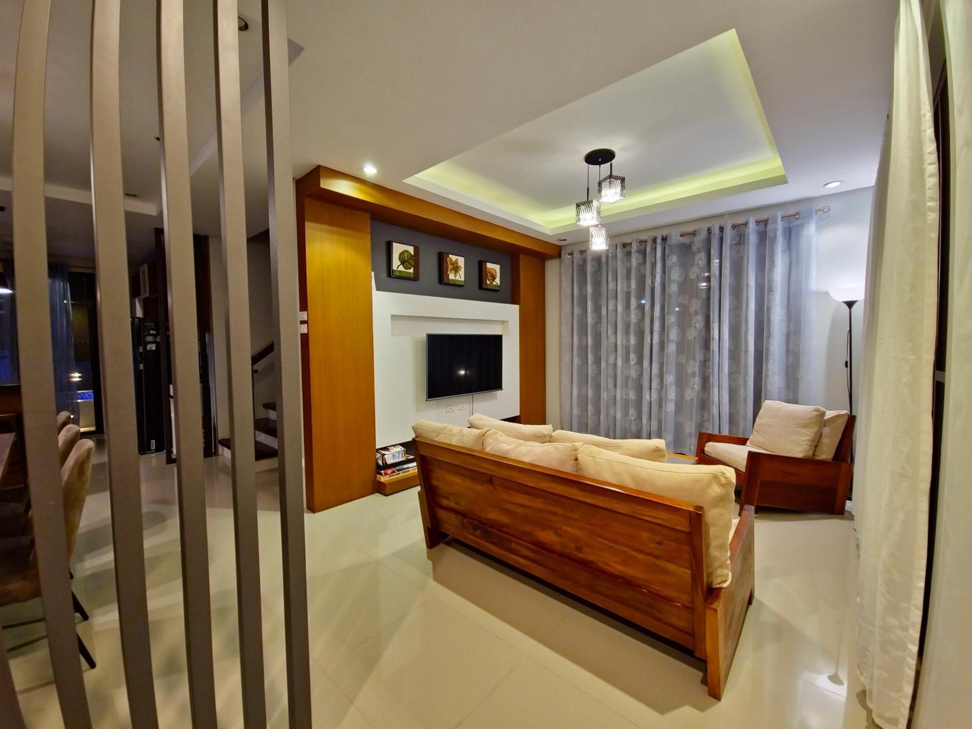 Overlooking Staycation At Sandari Batulao تاجيتاي المظهر الخارجي الصورة